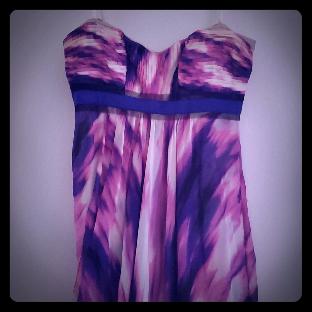 Purple strapless formal dress